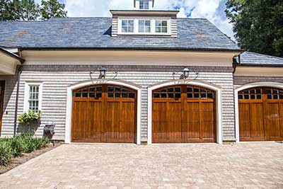 Is it Time to Repair or Replace Your Garage Door?