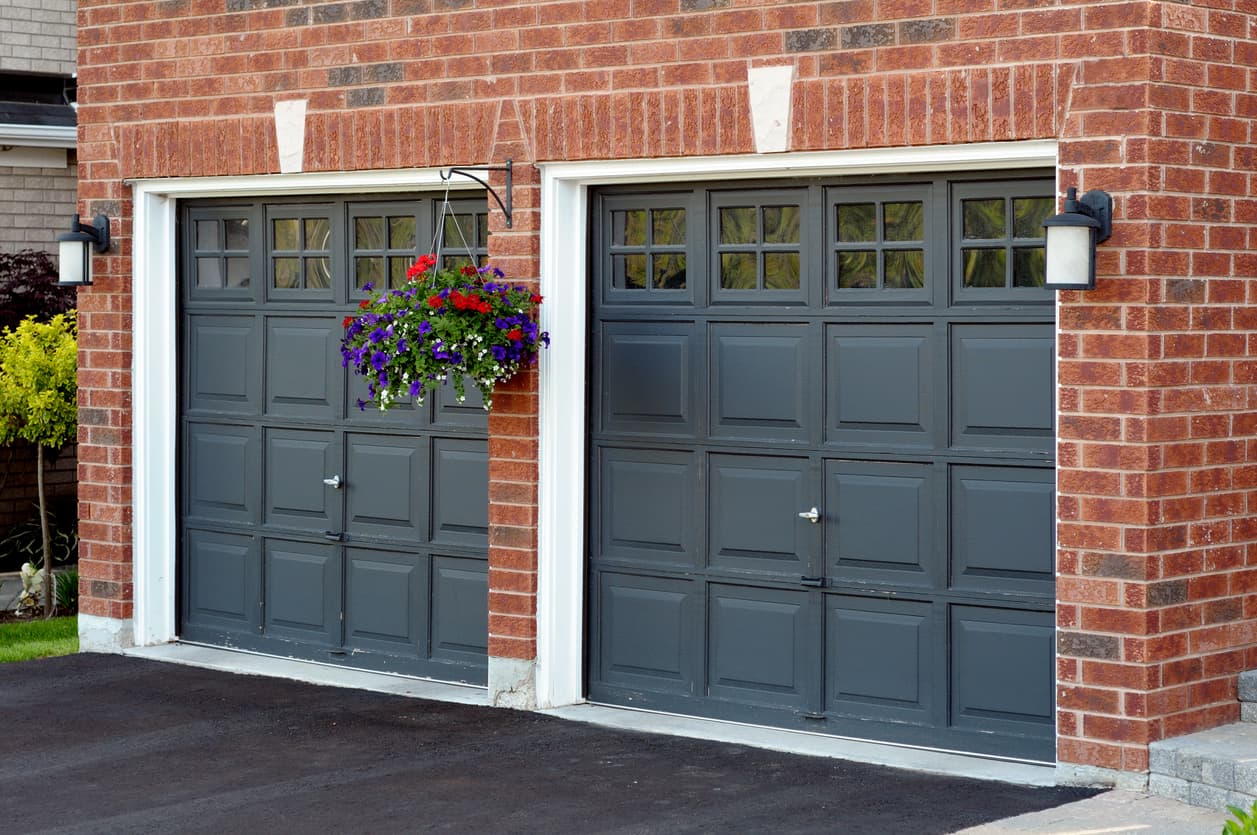 White house with a double garage